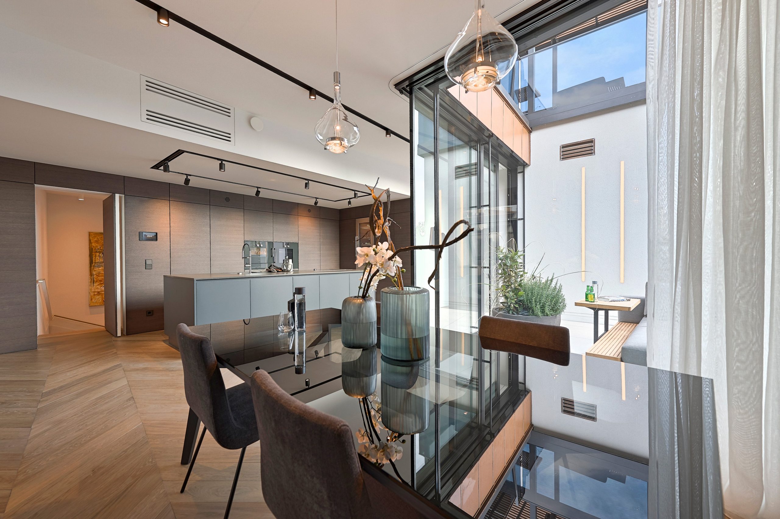 133pivotdoor-vienna-faddarchitects2-scaled.jpg