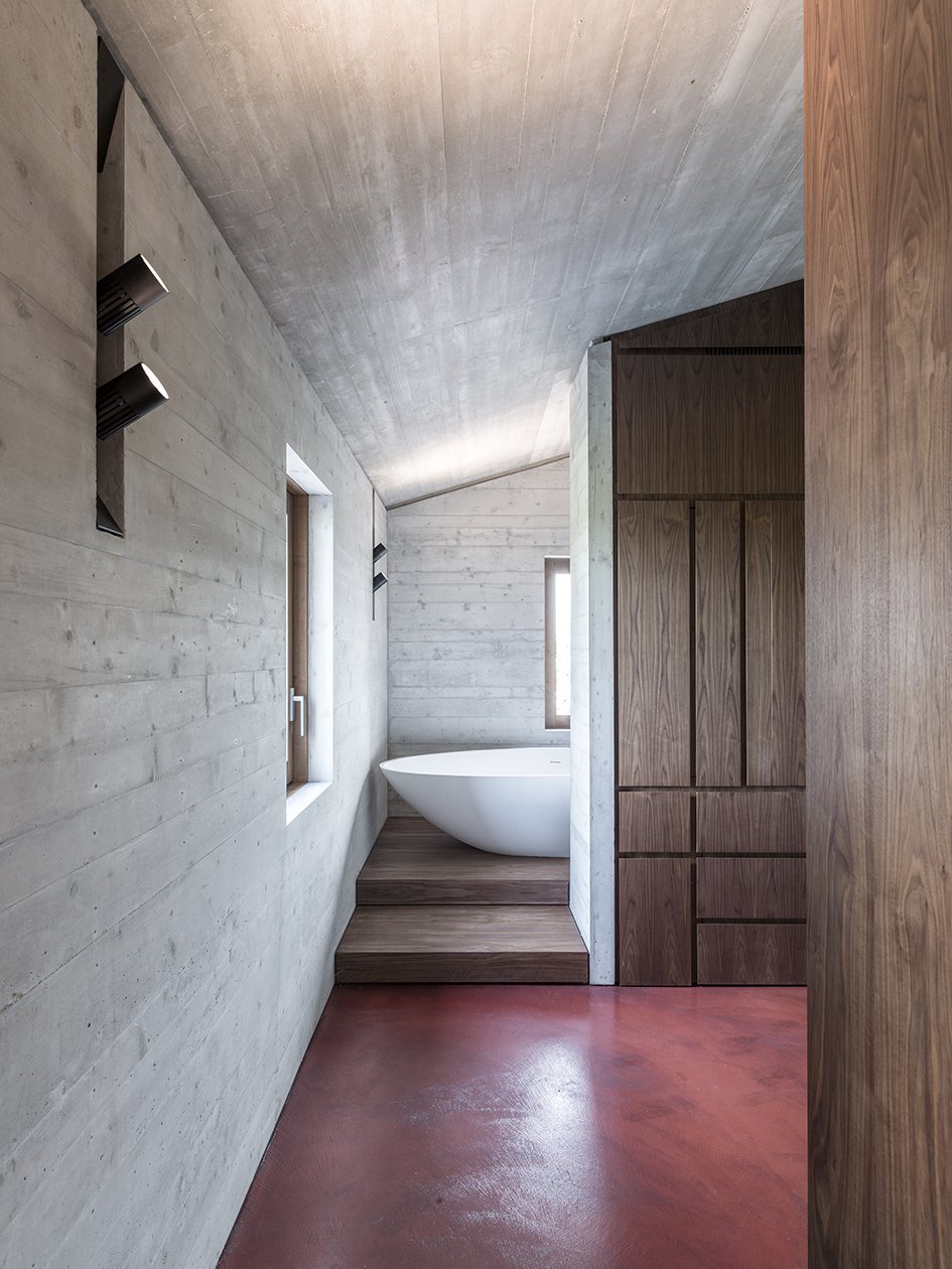 Gardini Gibertini AP House - contemporary design - Main bedroom-min